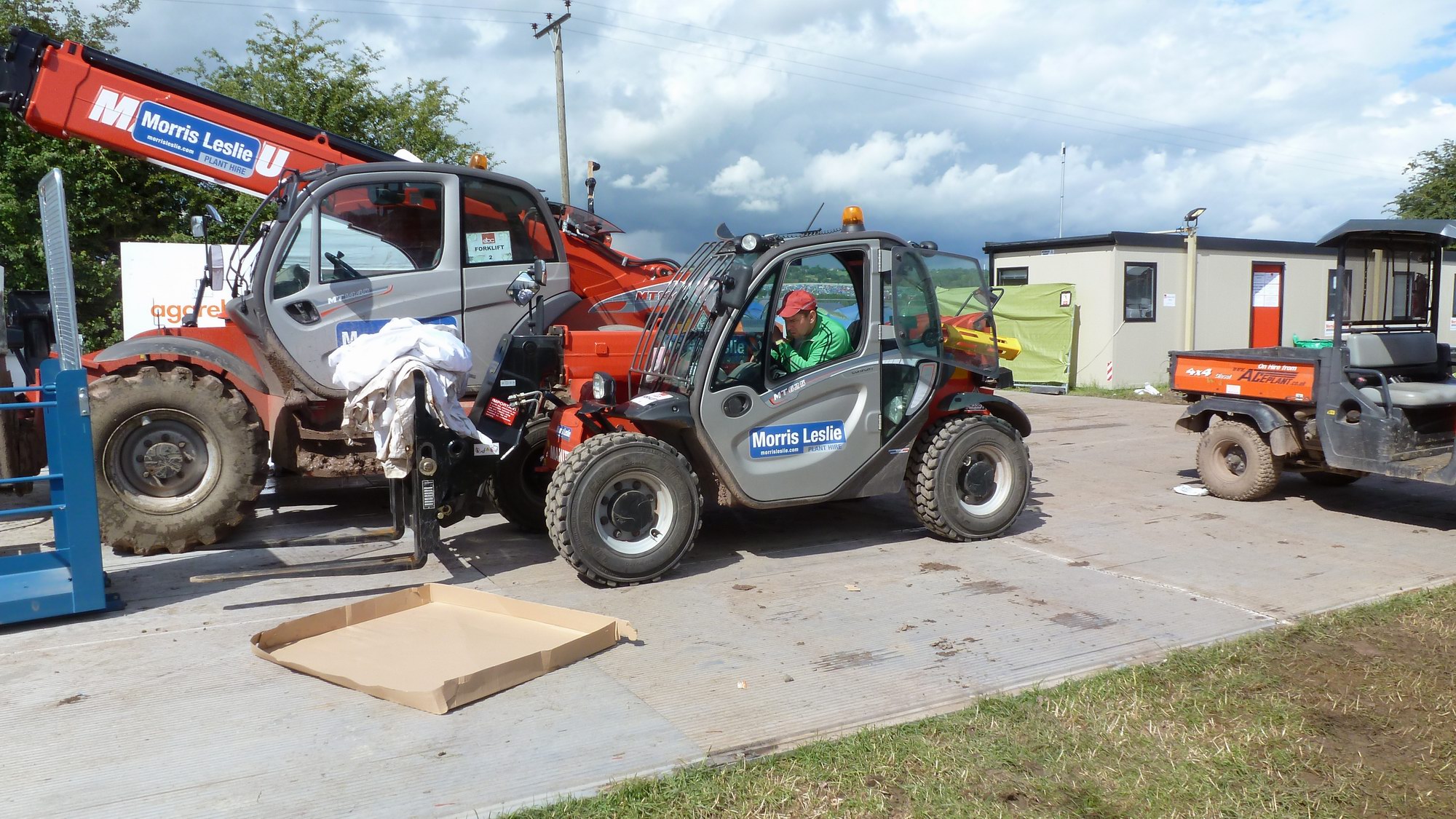 P10009-44.jpg